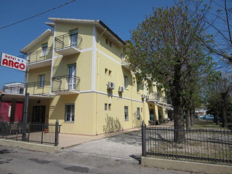 Hotel Argo Rimini Exterior photo